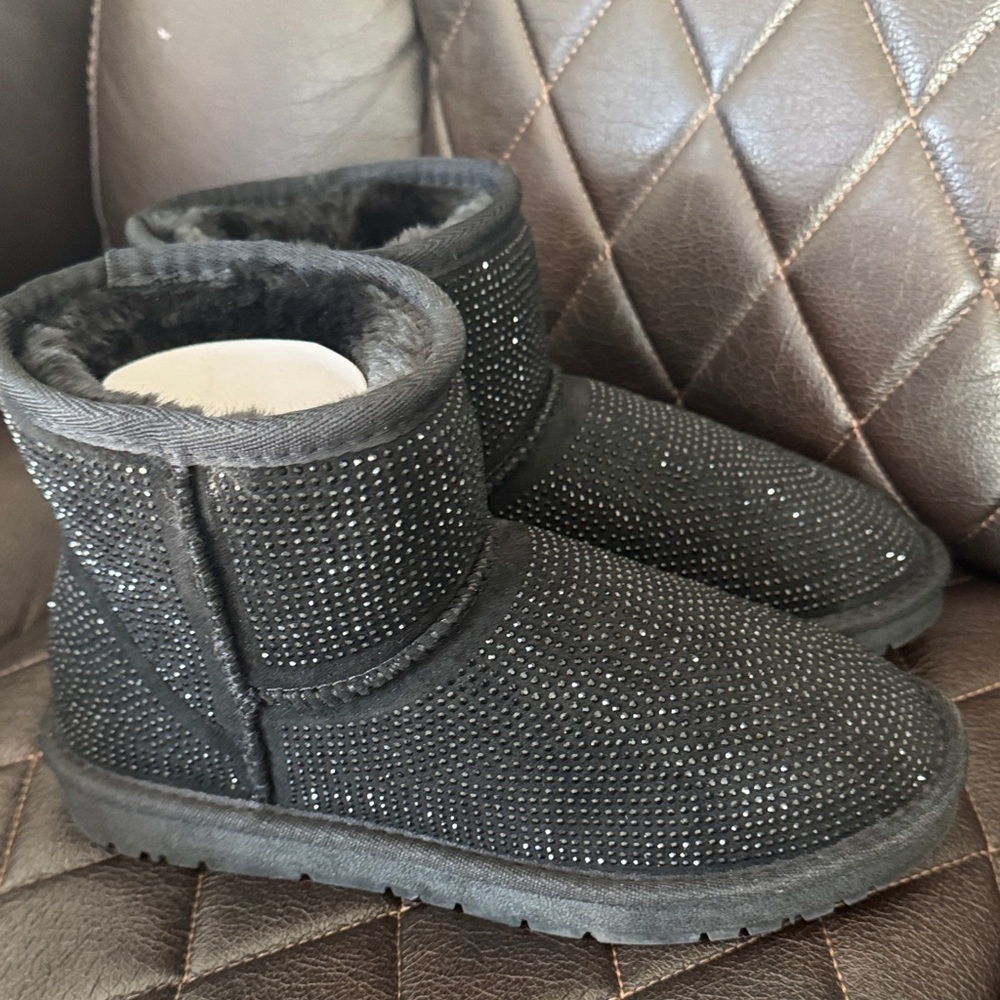 Womens Ariee Faux Fur Ankle Winter & Snow Boots